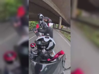 Accident bowling entre plusieurs motards
